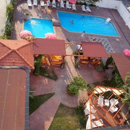Alba Family Club Hotel Primorsko Zewnętrze zdjęcie