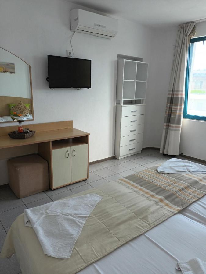 Alba Family Club Hotel Primorsko Zewnętrze zdjęcie