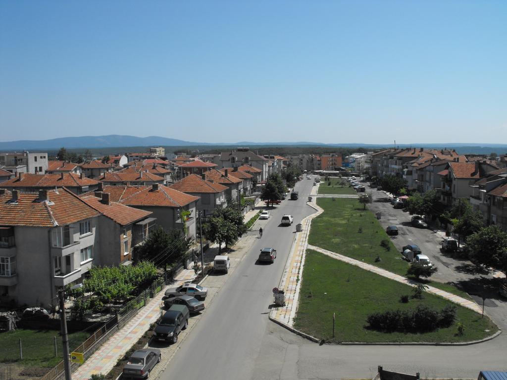 Alba Family Club Hotel Primorsko Zewnętrze zdjęcie