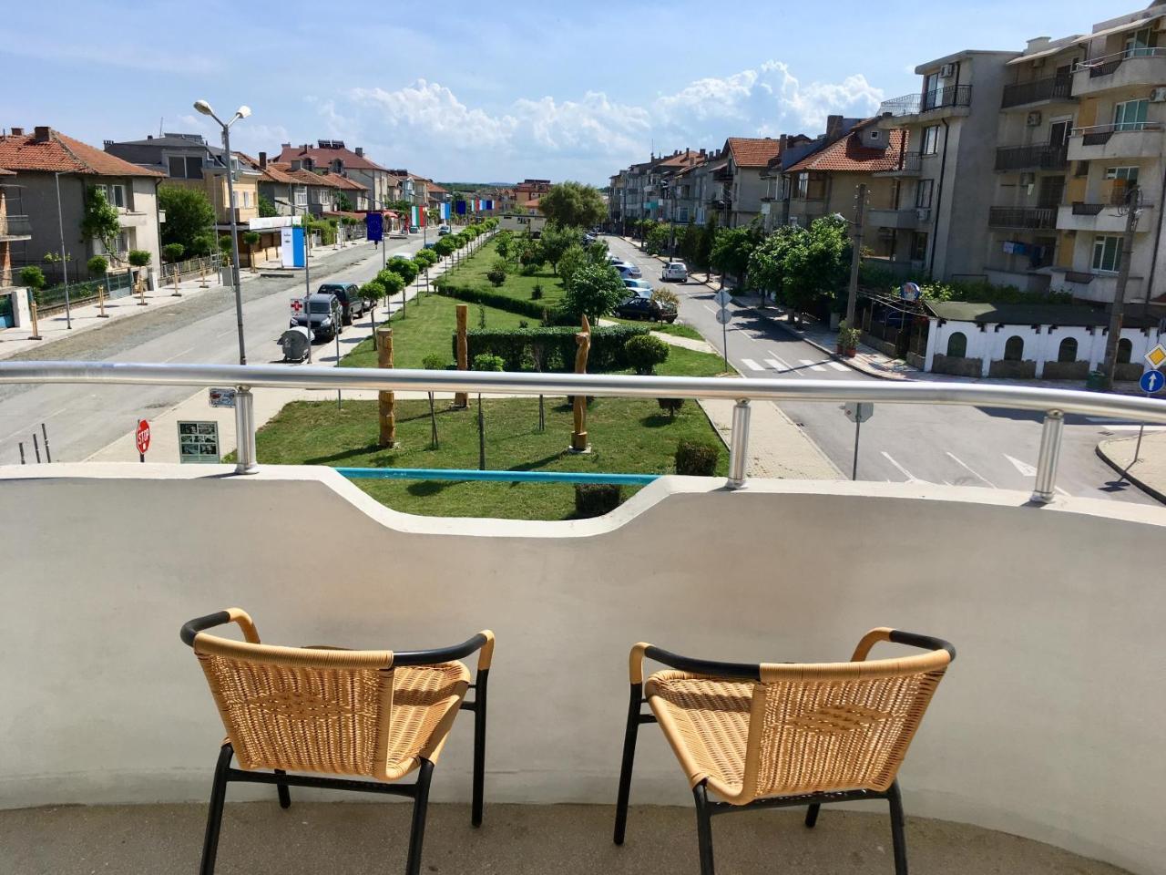 Alba Family Club Hotel Primorsko Zewnętrze zdjęcie