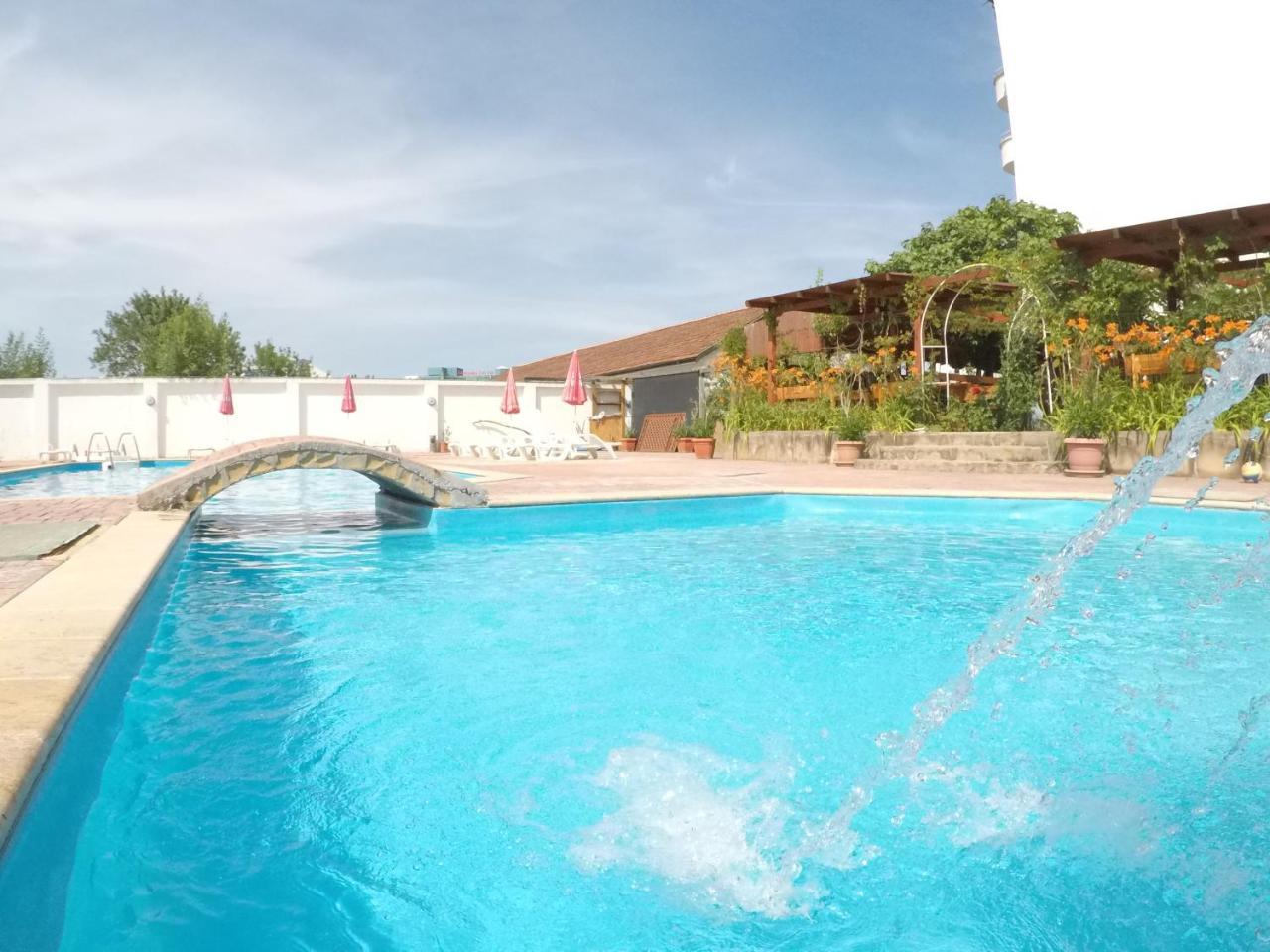 Alba Family Club Hotel Primorsko Zewnętrze zdjęcie
